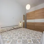 In With Heated Pool Apartment